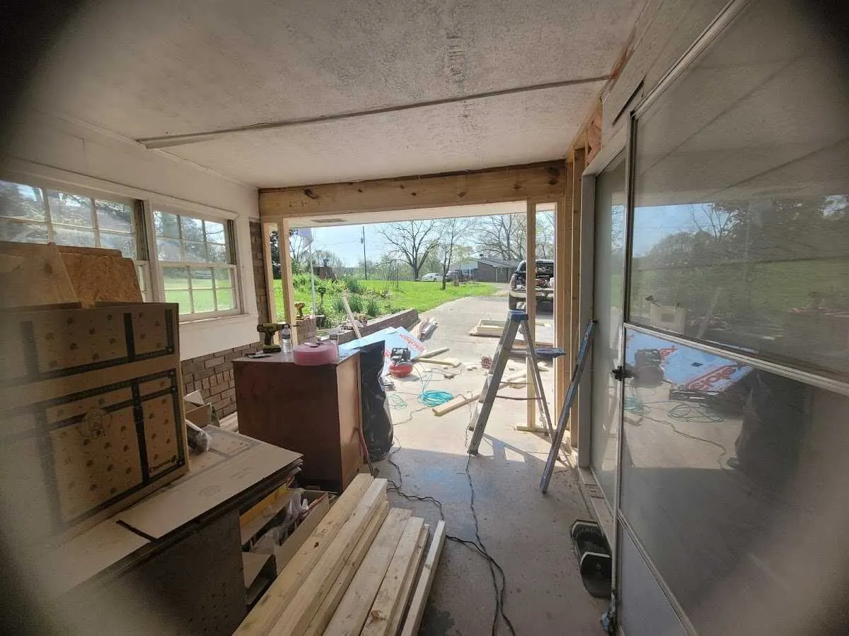 Air movers and dehumidifier for Water Mitigation Services in Oak Harbor